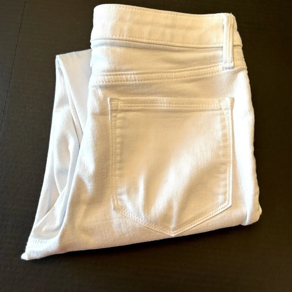 Athleta Sculptek ultra‎ skinny white jeans in Biscayne white Sz 4. E12